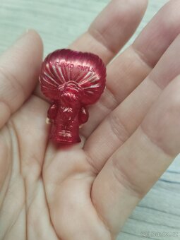 Figurky Stranger Things z Kinder Joy - 4