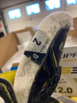 Brusle BAUER S35 SUPREME velikost 2D - 4