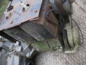 motor s převodovkou Trabant - 4