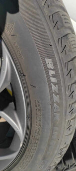 ALFA ROMEO GIULIA sada kol s pneu R17" - 4