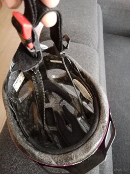 Dívčí cyklistická přilba - 4