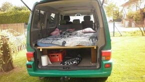 Volkswagen Caravelle - 4