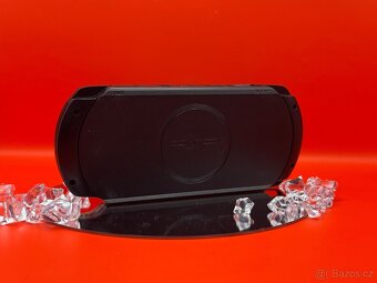 Sony PSP-E1004 Street - 4