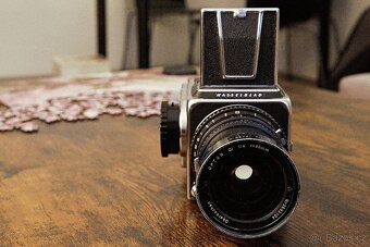 Hasselblad 5OOC/M, Zeiss Opton 50mm/f4, kazeta A12 - 4