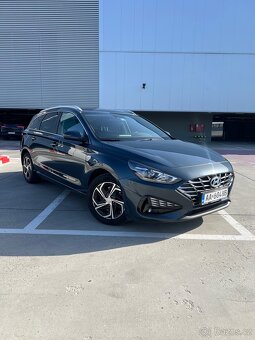 Hyundai i30 1.5 T-GDi CW MHEV 7DCT, Play 2024 - 4