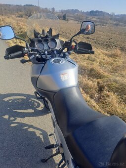 Suzuki V-Strom 650 Dl - 4