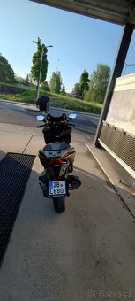 Honda Forza 350 - 4