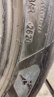 Pneu Goodyear 275/40R18 103Y - 4