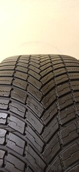 Bridgestone 225/40 R18 92Y 4,5mm - 4