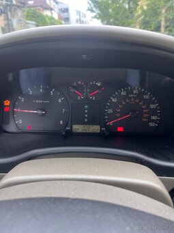 Hyundai Sonata - 4