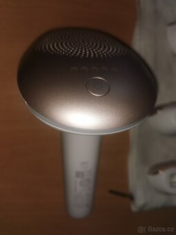 Philips Lumea IPL 7000 - 4