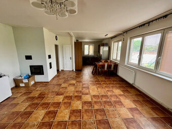 Prodej rodinného domu 156 m², pozemek 2025 m²(další stav poz - 4