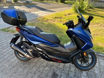 Honda Forza 125 rok 2023 v záruce - 4