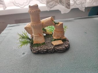 Akvarijní sošky - 4