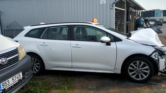TOYOTA COROLLA Touring Sports  RV 2024 45000km - 4