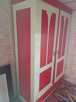 Starožitné skříně, vintage - 4