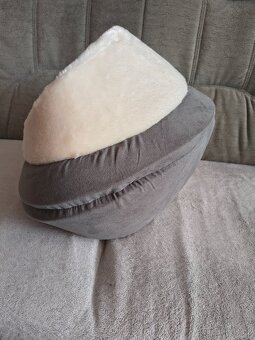 Pelíšek plus misky - 4