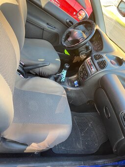 Peugeot 206 - 4