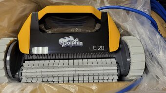 Dolphin e20, bazénový vysavač, Pc 22800 Kč,+ tester na Ph Ch - 4