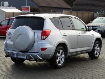 Toyota RAV4 2.2D-4D , 130 kW nafta, 2007 - 4