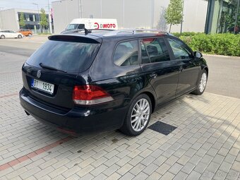 VW Golf VI 2.0 TDI 103 kW - TAŽNÉ, WEBASTO, VÝBORNÝ STAV - 4