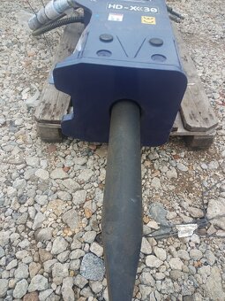 Hydraulické kladivo 13-20t - 4