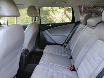 Volkswagen Passat 2.0 TDI, FUNKČNÍ KLIMA - 4