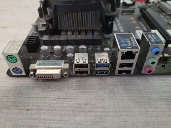 Mining set – ASRock H110 Pro BTC+, risery a PCIe riser kabel - 4