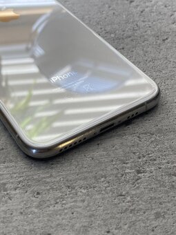 iPhone XS 64Gb - 4