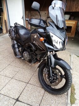 Suzuki DL Vstrom 650 - 4