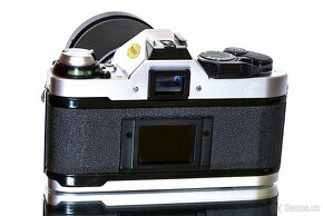 Canon AE-1 Program + 28-200mm TOP STAV - 4