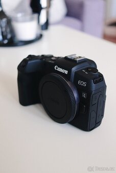 Canon EOS RP - 4