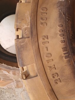 PNEU VYSOKOZDVIŽNÝ VOZÍK ..NOVÉ..2KS - 4