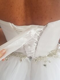 Nové čistě bílé svatební šaty velikosti xs-m - 4