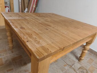 Stary krásný dřevěný stolek - 4