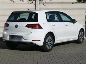 Volkswagen e-Golf 100kW tepel.čerp. SoH 93% ČR 1.maj  A/T Co - 4