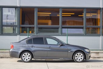 BMW Rad 3 320 i 149k - AJ NA SPLÁTKY - 4
