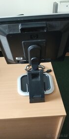 Prodám LCD 19 " monitor HP L1950 - 4