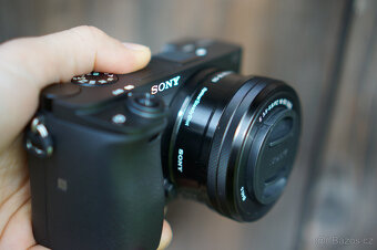 Sony 16-50 mm f/3.5-5.6 OSS NOVÝ - 4