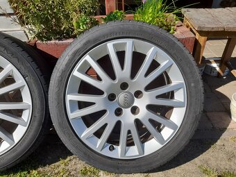 Alu kola r17 audi - 4