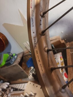 Prodám predni kolo na HONDA DOMINÁTOR + další díly - 4