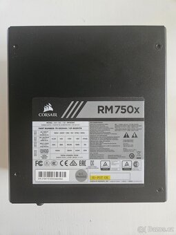 Corsair RM750x (2018) - 4
