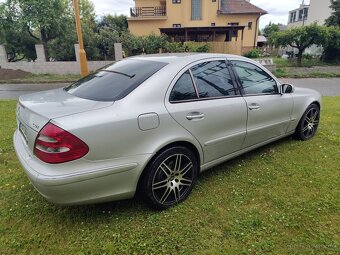 Mercedes Benz w211 - 4