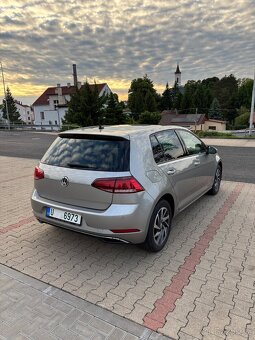 Prodám VW Golf 7.5 edice SOUND - 4