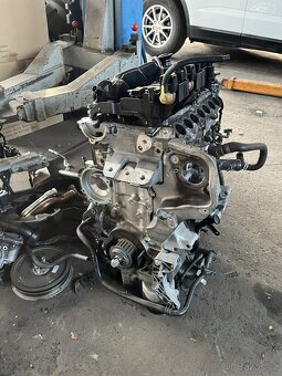 Motor D4204T23 173kW Volvo V90CC - 4