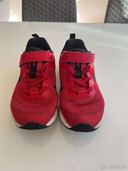 Nike - 4