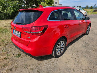 Kia Cee'd II JD - 4