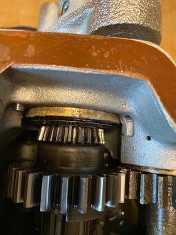 Převodovka BMW R11 R16 Není R52 R57 R62 R63 R12 R75 R2 R4 - 4