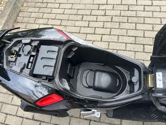 Skůtr Peugeot Speedfight 4, 125 ccm - 4