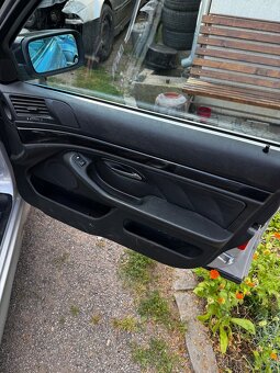 Bmw e39 tapce dveří - 4